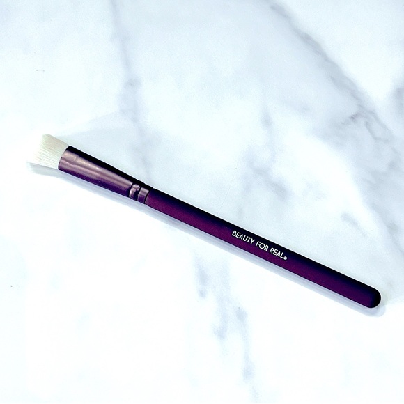 NEW: “BEAUTY FOR REAL” Perfect Perfection Glam Concealer Brush || Full Size - Picture 4 of 14